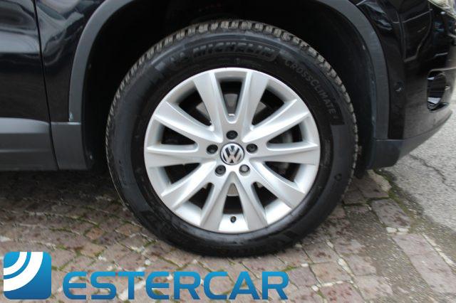 VOLKSWAGEN Tiguan 2.0 16V TDI DPF 4MOTION tiptronic Sport & Style