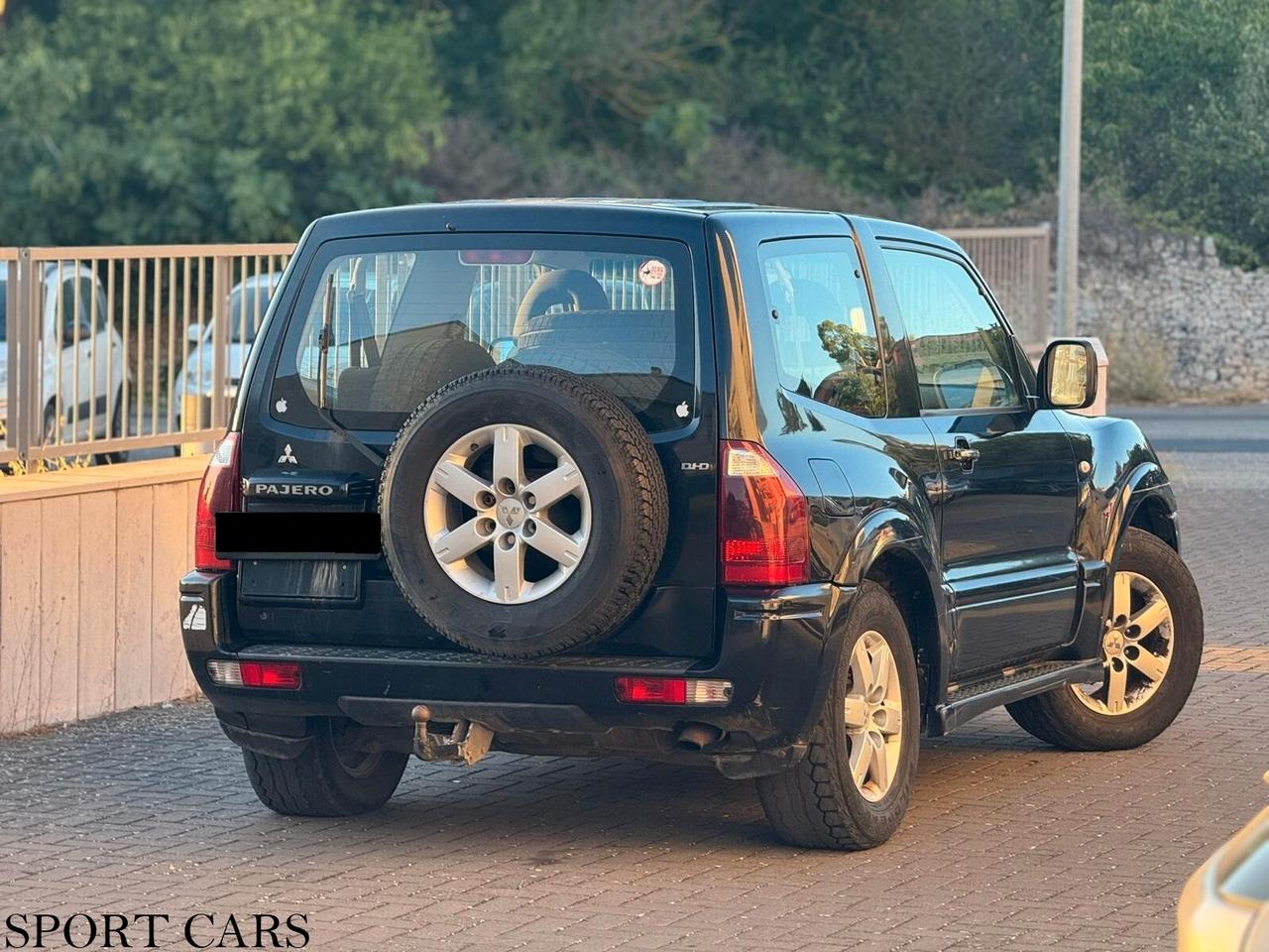 Mitsubishi Pajero 3.2 DI-D 16V 3p. Intense 170 CV
