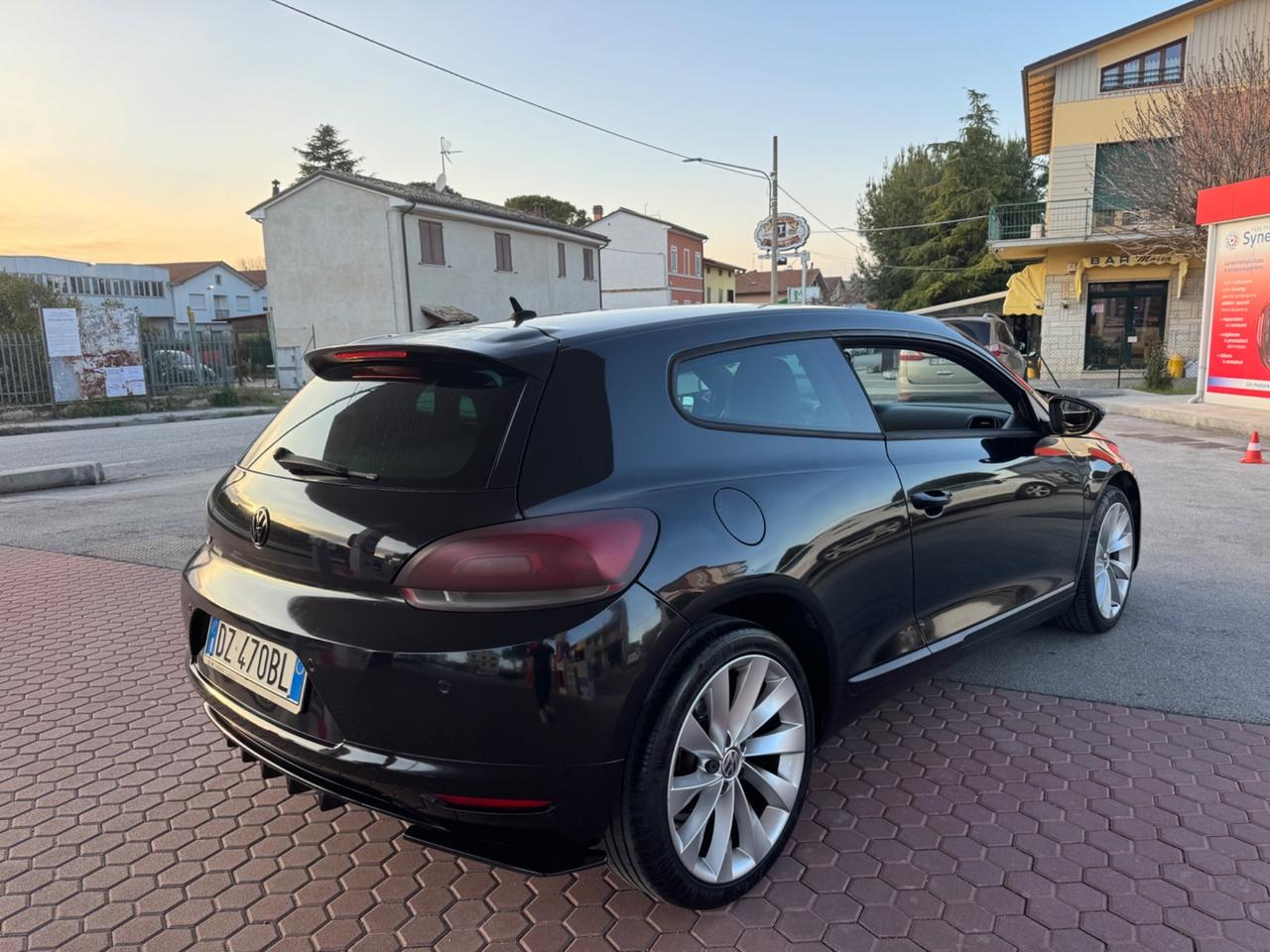 Volkswagen Scirocco 2.0 TDI 140CV DPF