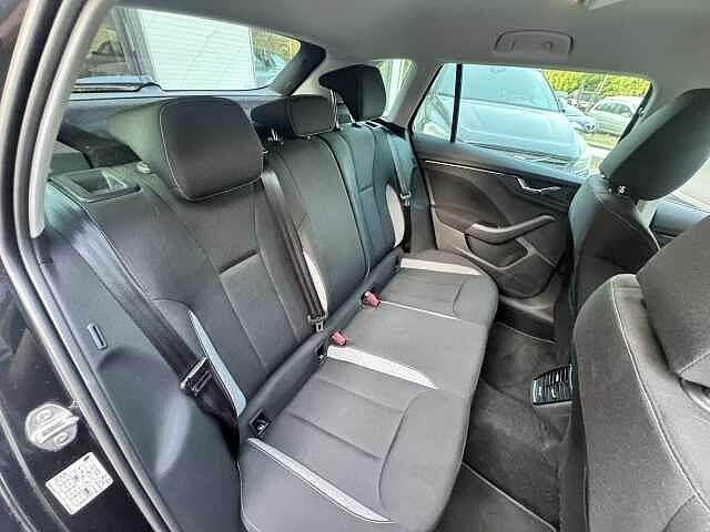 SKODA Kamiq 1.0 TSI Black Dots
