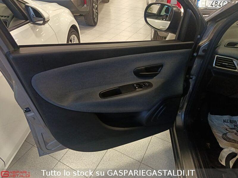 Lancia Ypsilon Ypsilon 1.0 FireFly 5 porte S&S Hybrid Gold