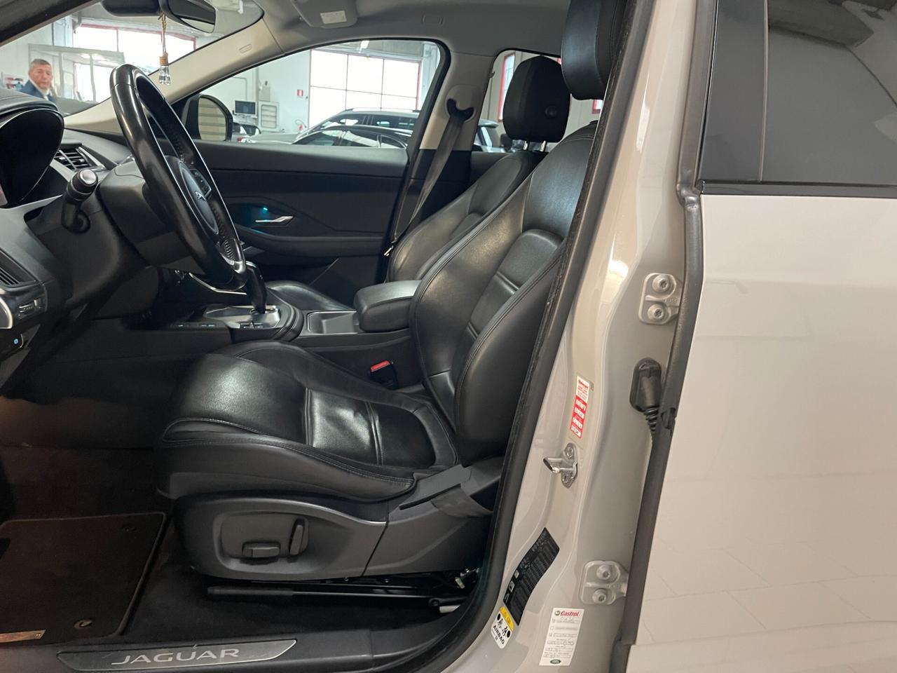 Jaguar E-Pace Dynamic 2.0 i4 awd 200cv auto-LEGGI SOTTO