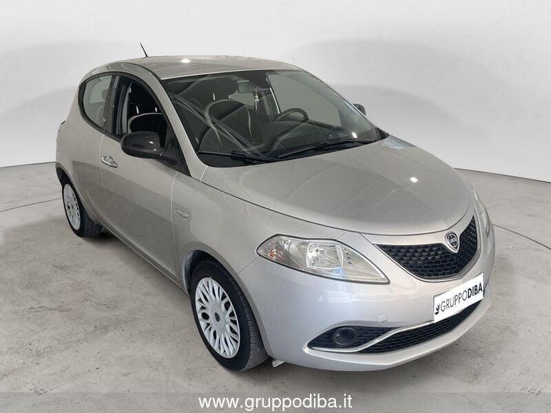 Lancia Ypsilon III 2015 Benzina 1.2 Silver 69cv