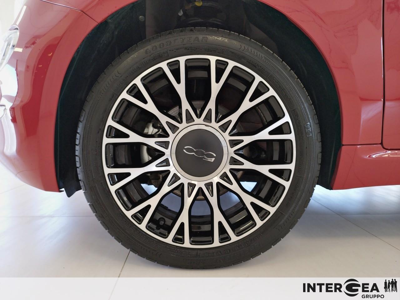 FIAT 500 1.0 hybrid Dolcevita 70cv - cerchio 16''