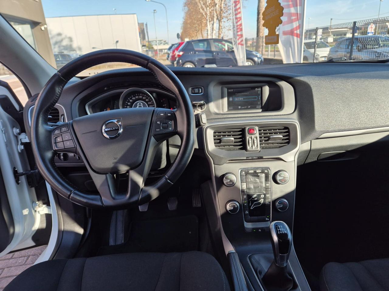 Volvo V40 120CV D2 BUSINESS E6B--Pass. incluso!