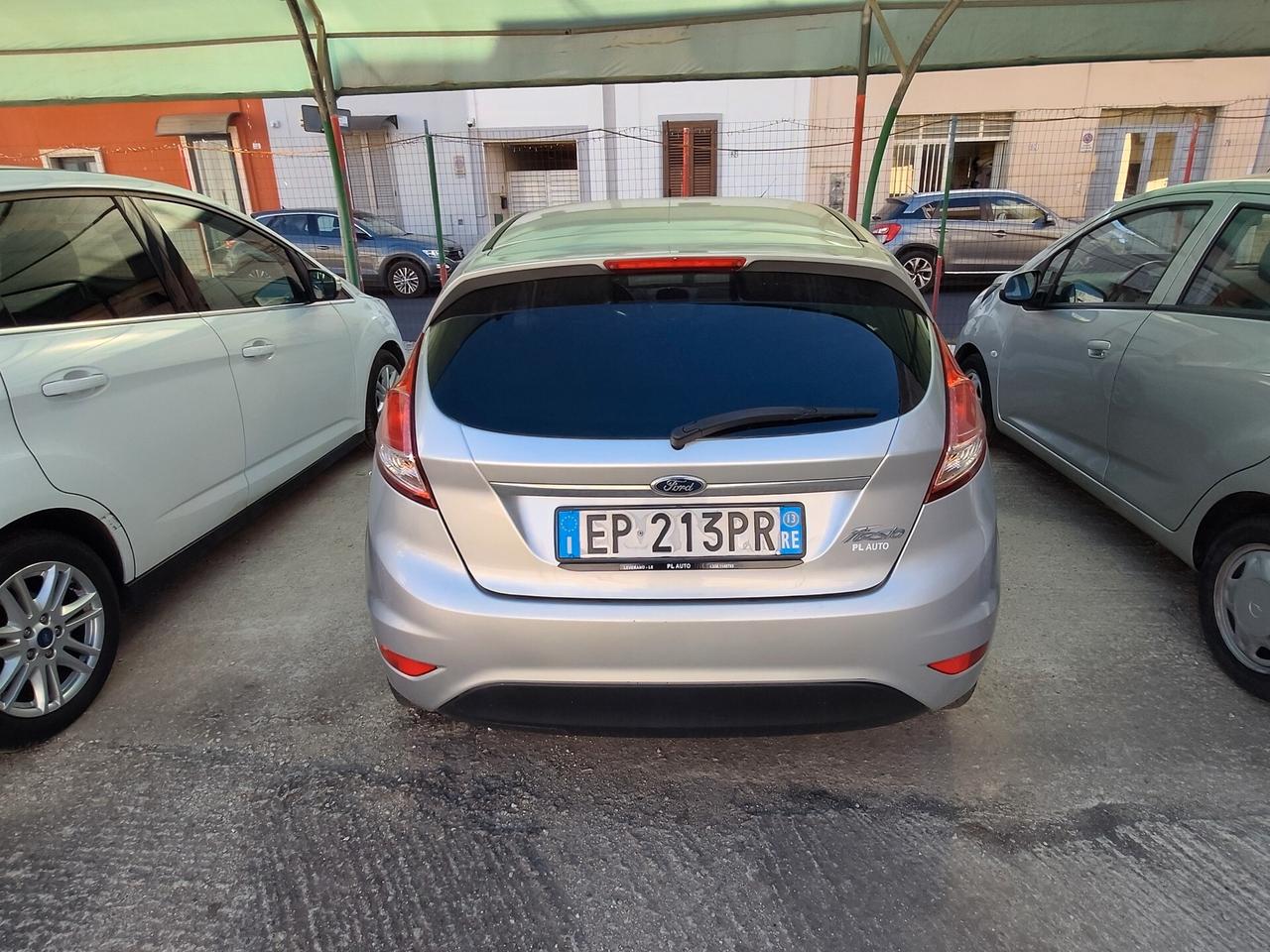 Ford Fiesta 1.5 TDCi 75CV 5 porte Titanium
