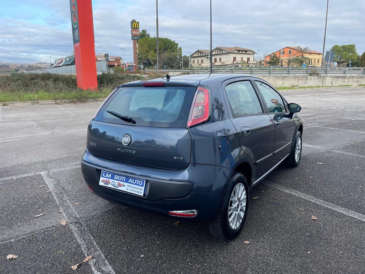 FIAT PUNTO EVO 1.4 METANO 2011 12 MESI DI GARANZIA