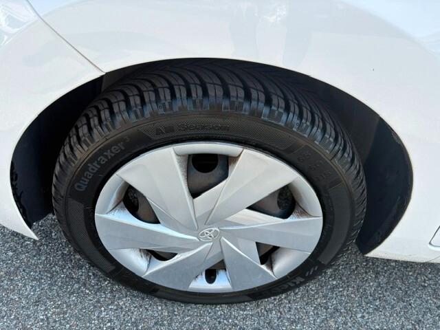 Toyota Aygo 1.0 VVT-i 69 CV 5 porte x-play