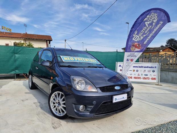 FORD Fiesta S 1.6 Tdci 90 Cv *Neopatentati*