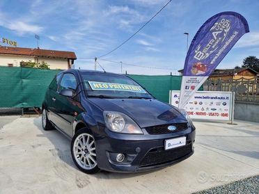FORD Fiesta S 1.6 Tdci 90 Cv *Neopatentati*