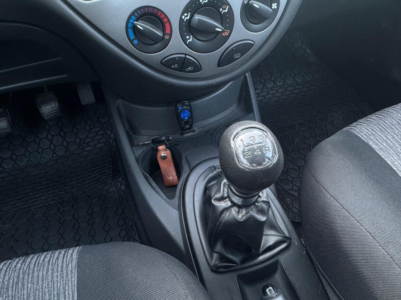 Ford Focus 1.8 TDCi (100CV) cat 5p.