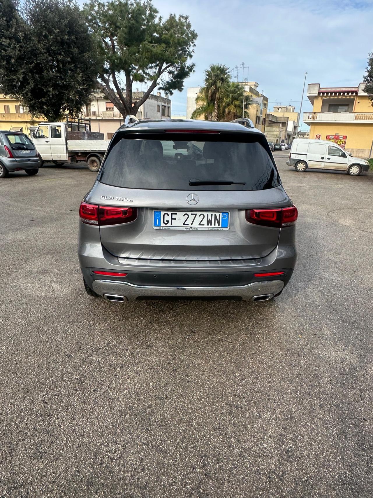 Mercedes-benz GLB 180 d Automatic Sport
