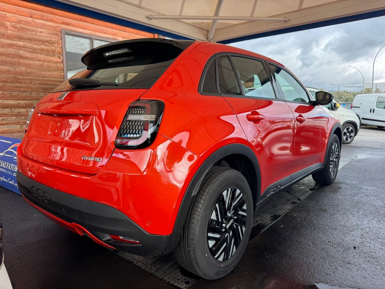 Fiat 600 Hybrid 110 CV DCT MHEV Business