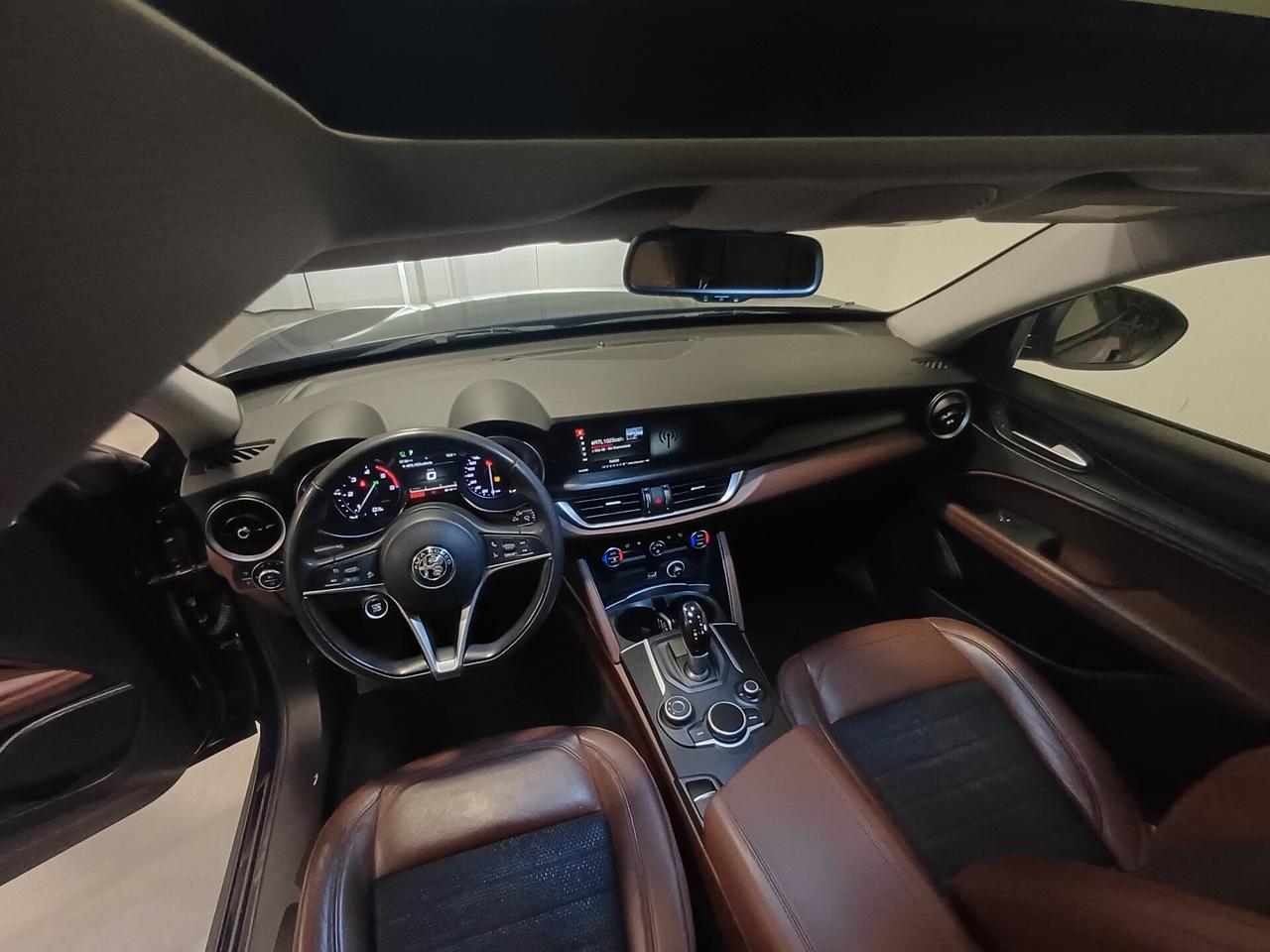 Alfa Romeo Stelvio 2.2 Turbodiesel 210 CV Q4 TETTO