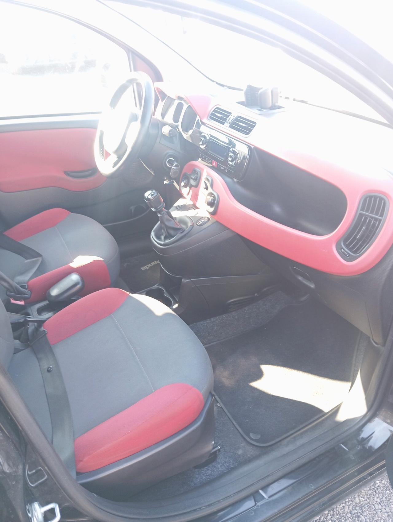 Fiat Panda 1.2 Lounge – 2016 –