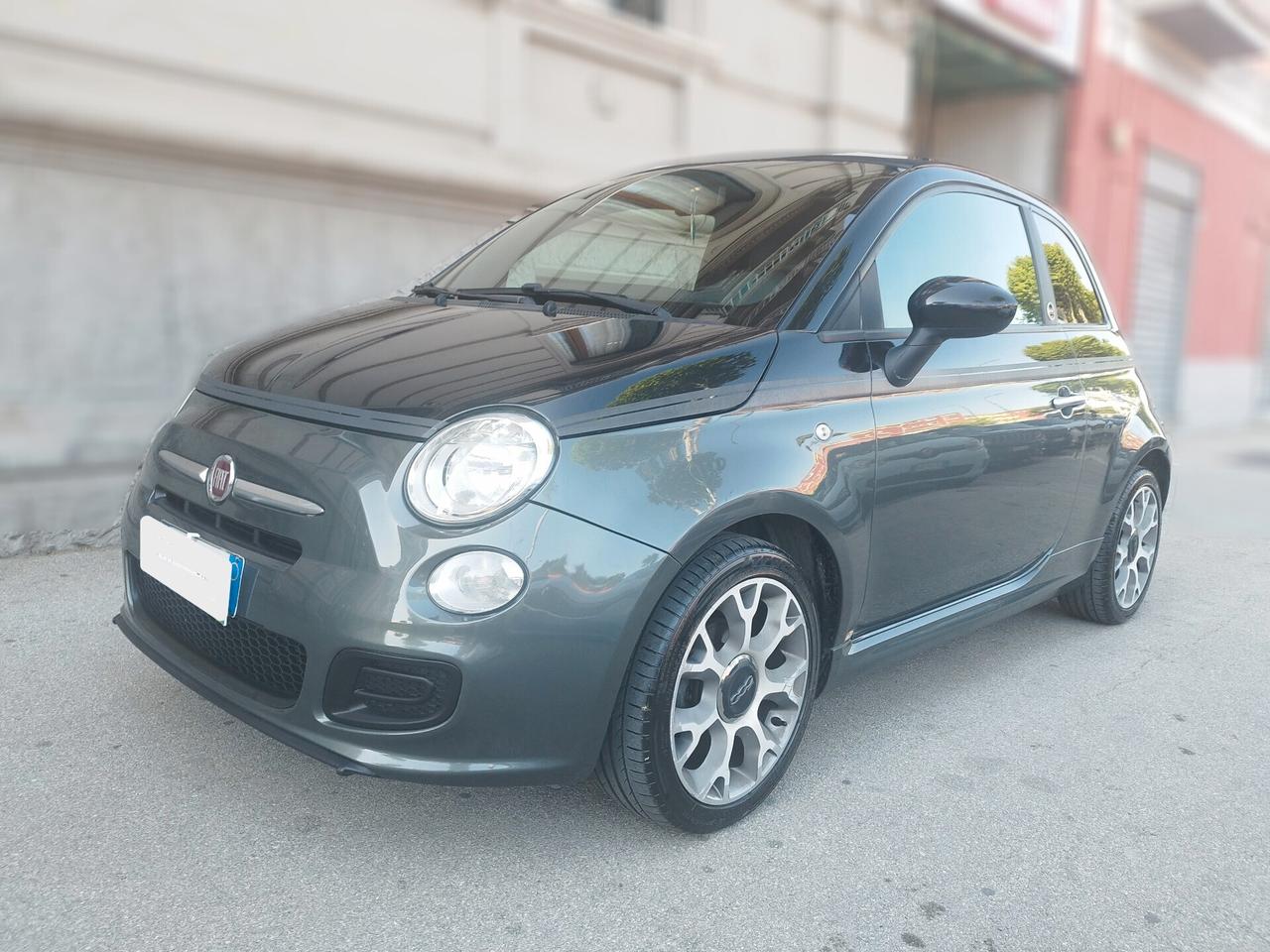 Fiat 500 C BY GQ CABRIO