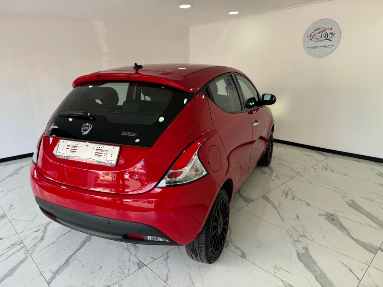 Lancia Ypsilon 1.0 FireFly 5 porte-NEOPATENTATI-GARANTITA