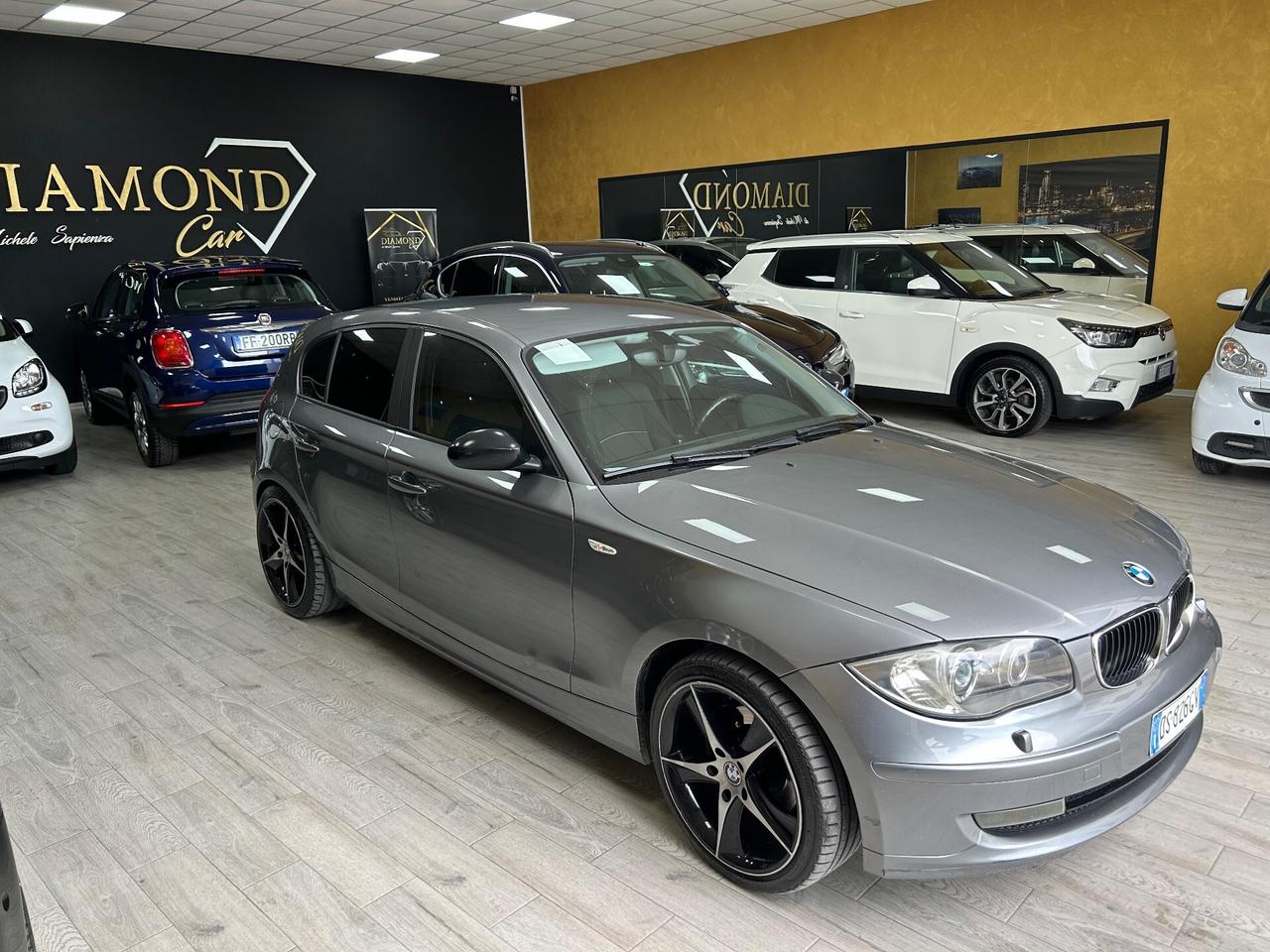 BMW 118d 143 cv “FULL LED/VETRI OSC/18”-2008