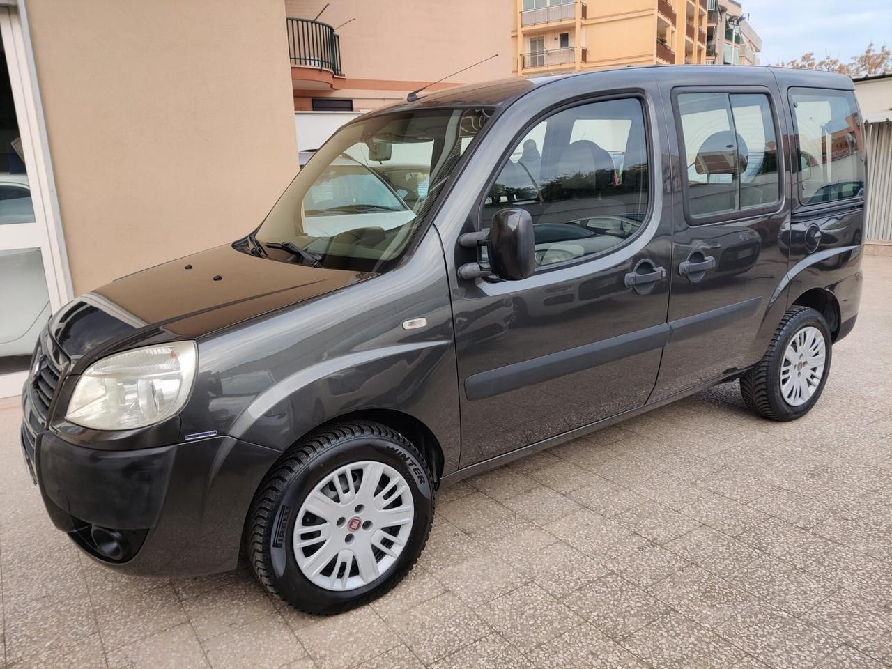 Fiat Doblò 1.3 Multijet GANCIO TRAINO CON POSTI