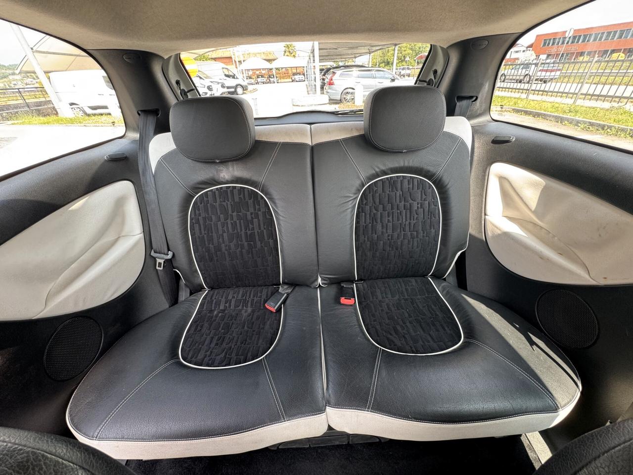 Lancia Ypsilon 1.3 MJT 75CV Elle Edition