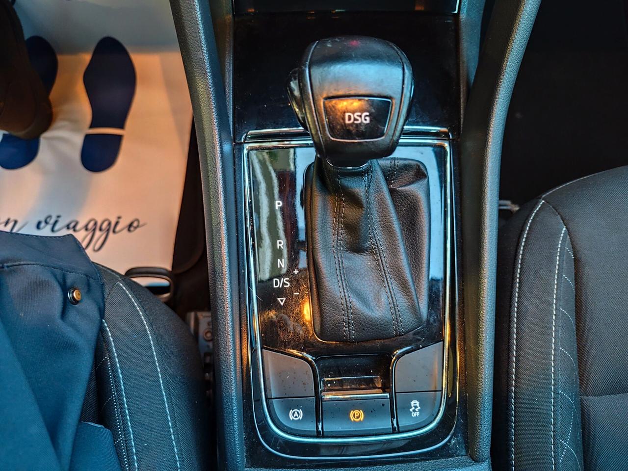 Skoda Karoq 1.6 TDI 115CV DIESEL DSG NAVI