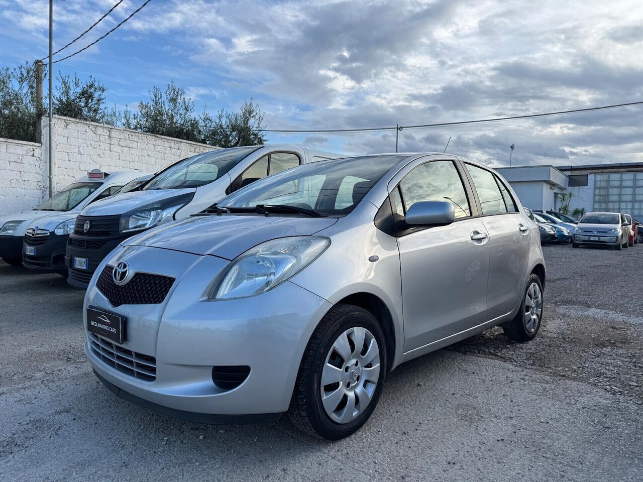 Toyota Yaris 1.0 5 porte Sol “NUOVISSIMA”