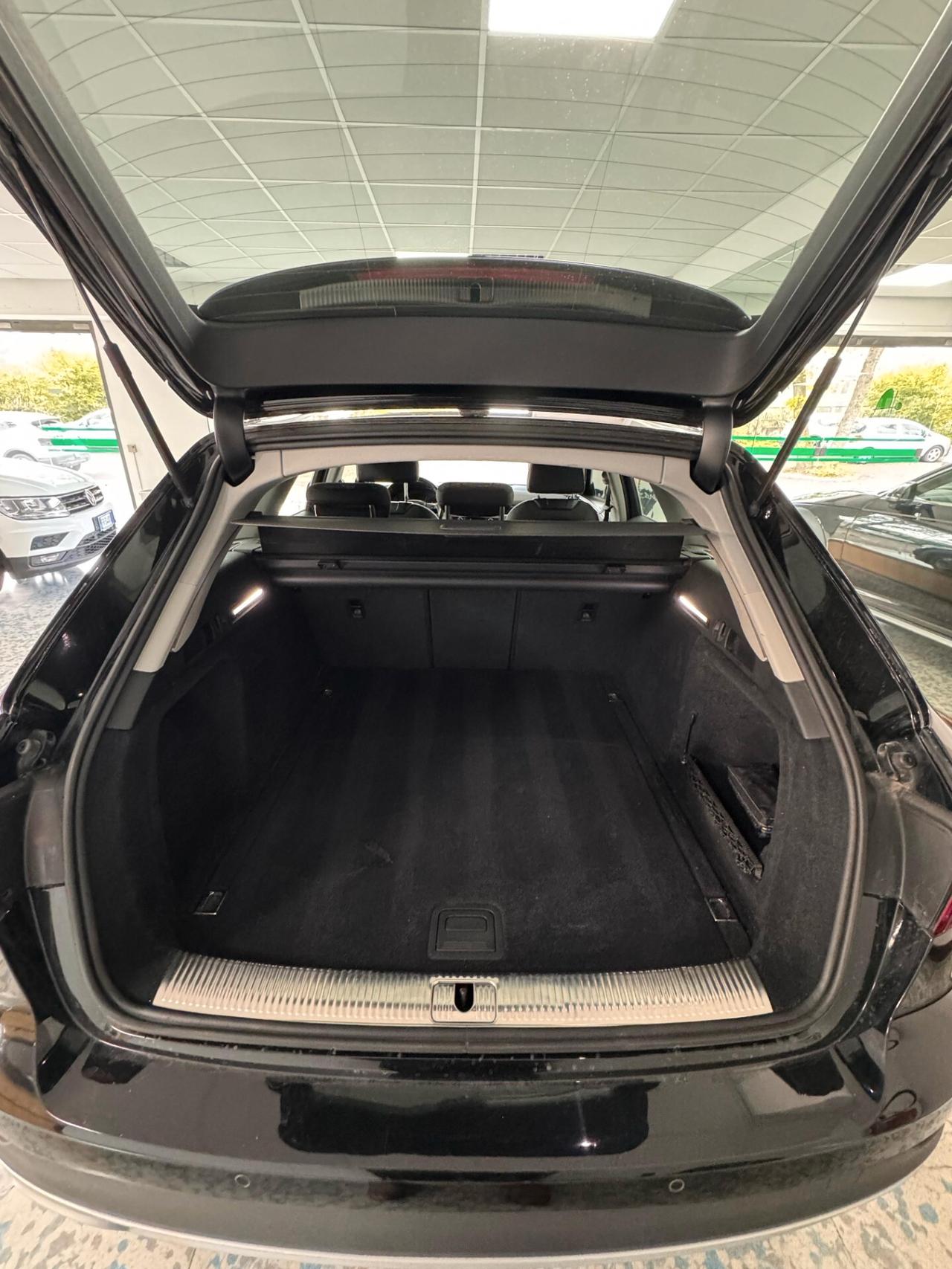 AUDI A4 ALLROAD 2.0 TDI 163CV S-TRONIC Business