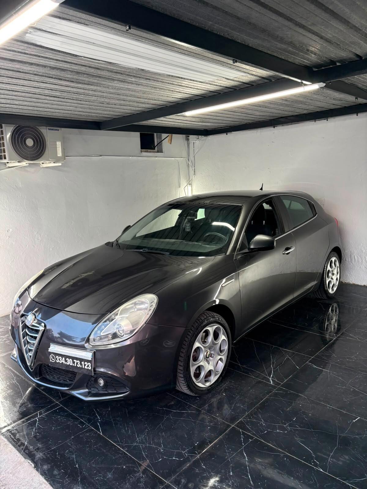 Alfa Romeo Giulietta 1.4 turbo distinctive
