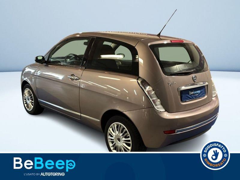 Lancia Ypsilon 1.2 8V PLATINO