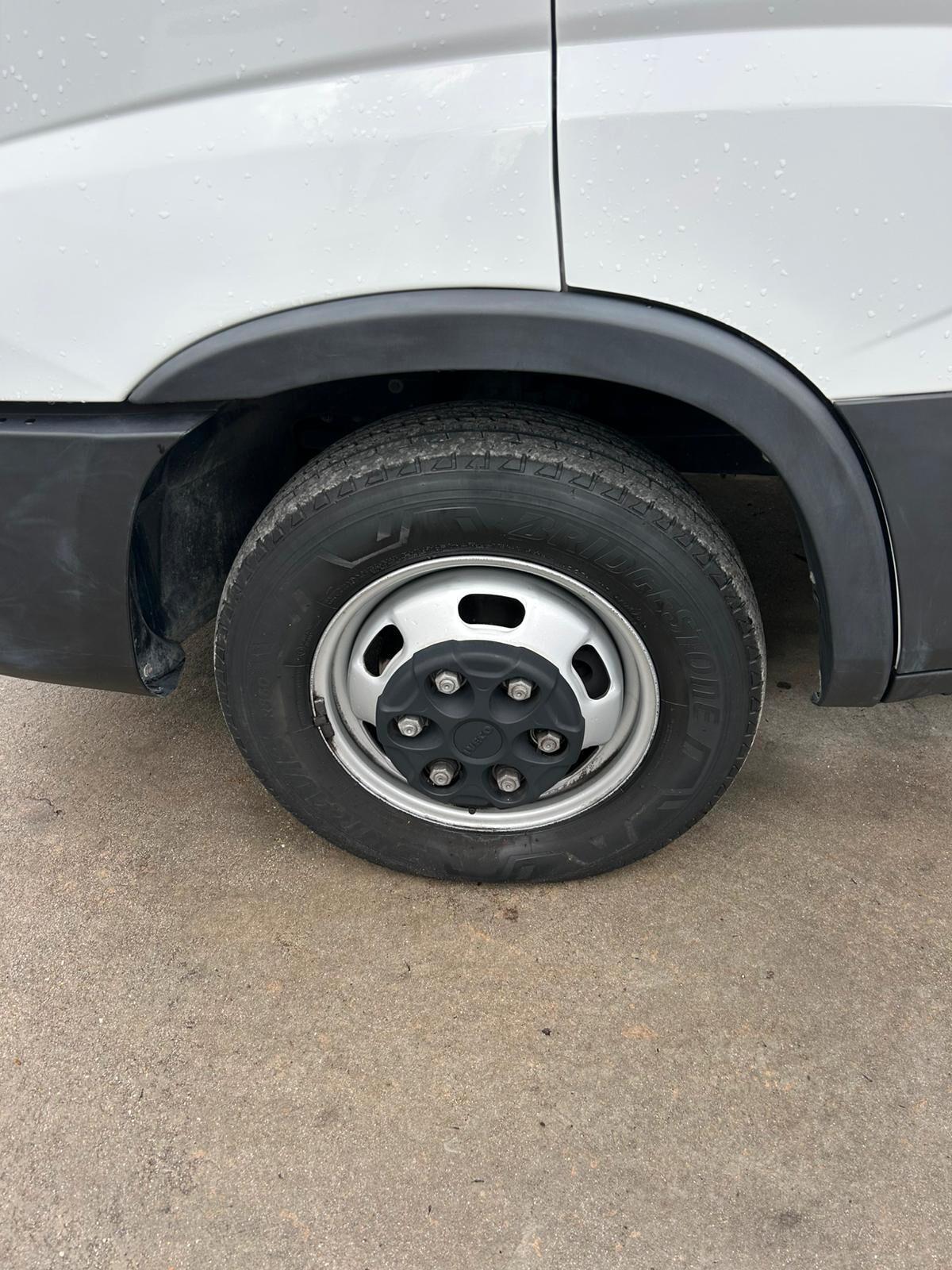 IVECO DAILY 35C14 RIBALTABILE