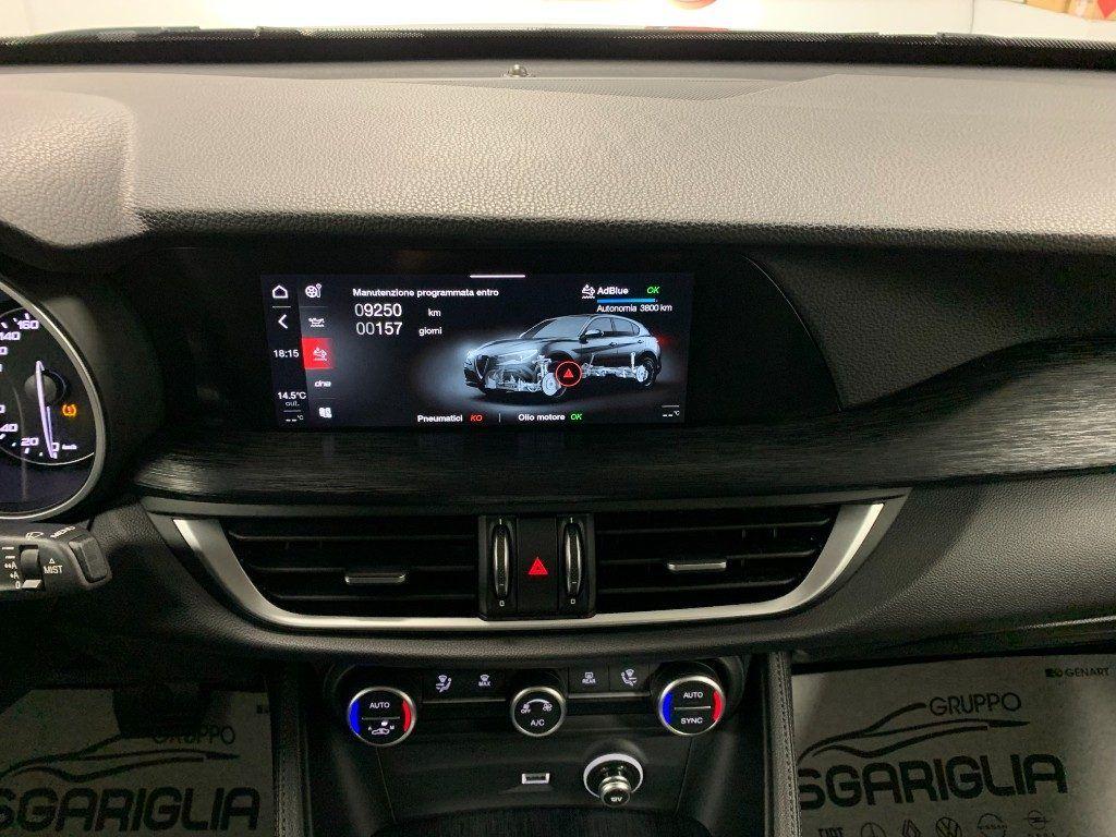Alfa Romeo Stelvio 2.2 Diesel AT8 Sport-Tech Automatico