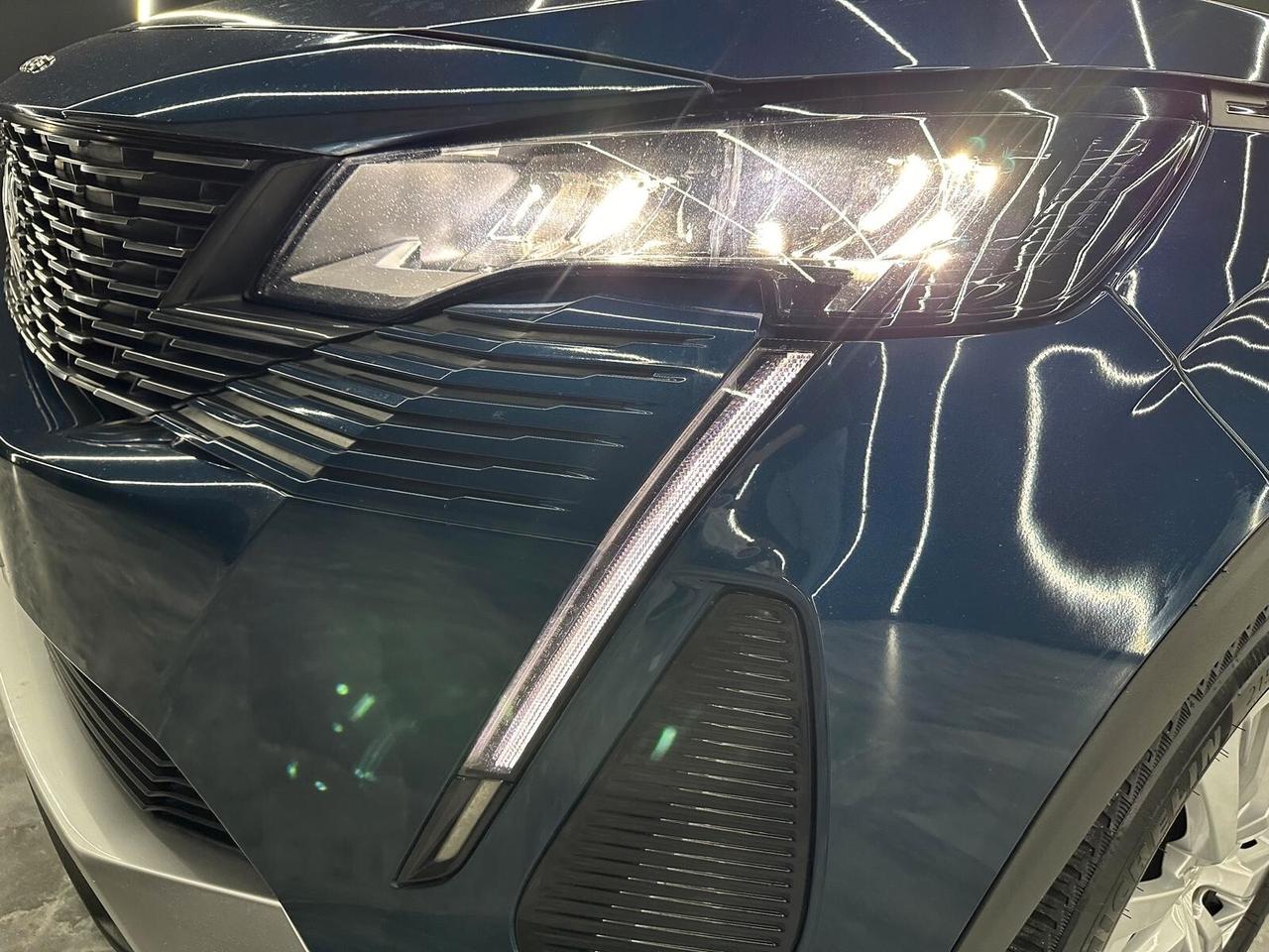 Peugeot 3008 BlueHDi 130 S&S EAT8 Allure