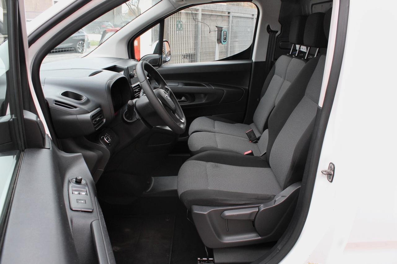 Opel Combo Cargo 1.5 Diesel 100CV S&S PC 650kg Edition ***BLACK WEEK -5% di sconto***