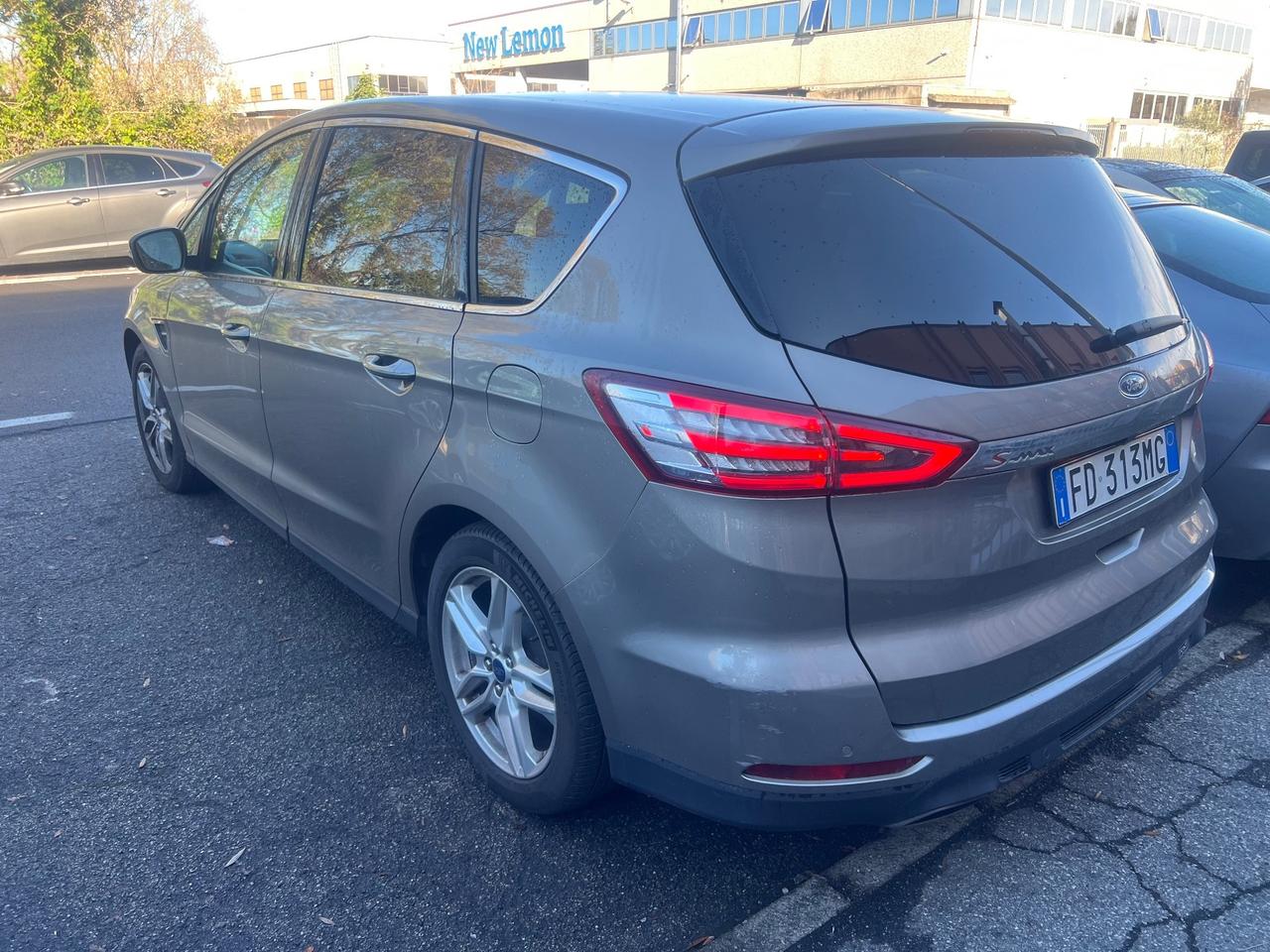 Ford S-Max 2.0 TDCi 180CV Start&Stop Powershift Titanium