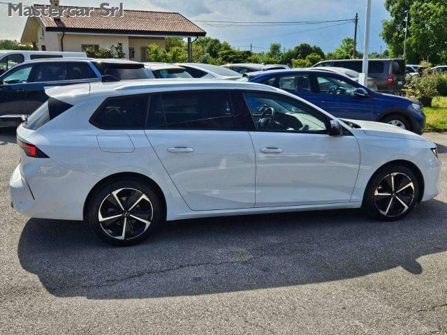 OPEL Astra Sports Tourer 1.5 Business Elegance AT8 - GR736LY