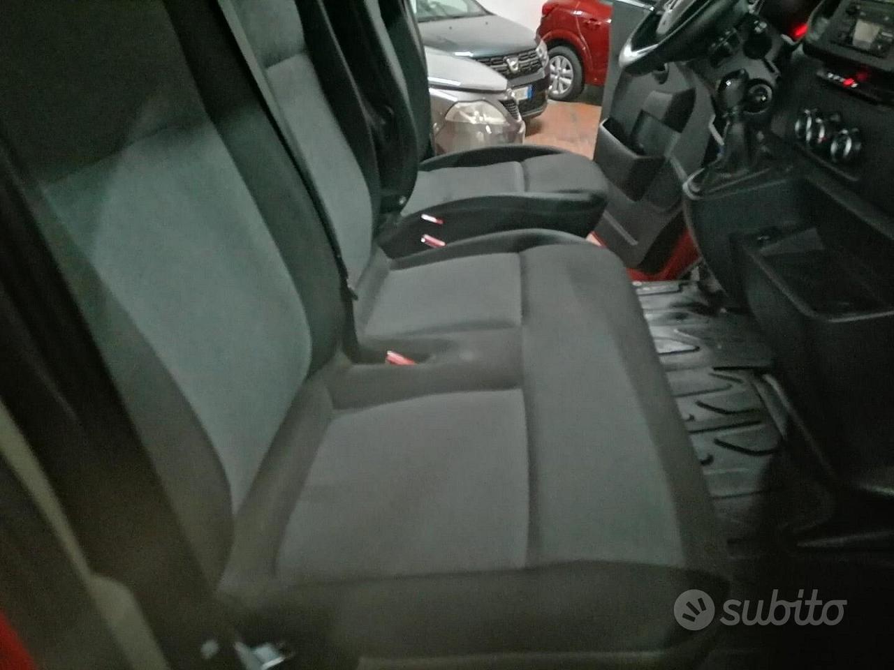 Renault MASTER 2.3 dci 145cv Cabinato