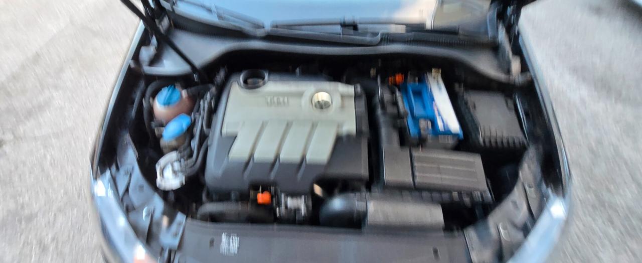 Volkswagen Golf 4x4 2.0 TDI 140CV 4Motion 5p. Highline