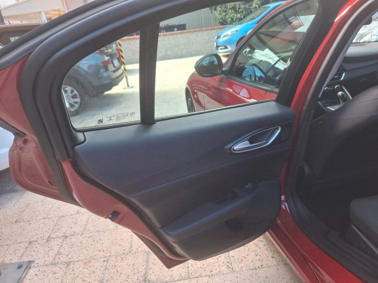 Alfa Romeo Giulia - 2.2 Eco Business