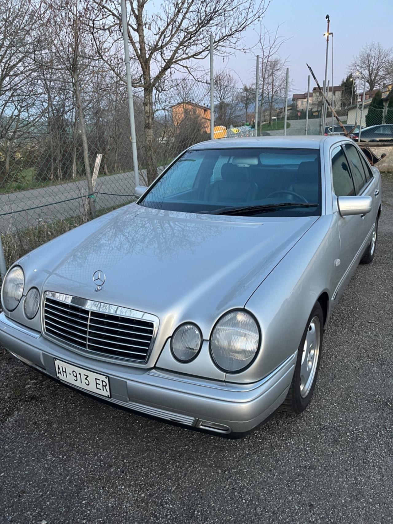 Mercedes-benz E 320 230 cat Avantgarde