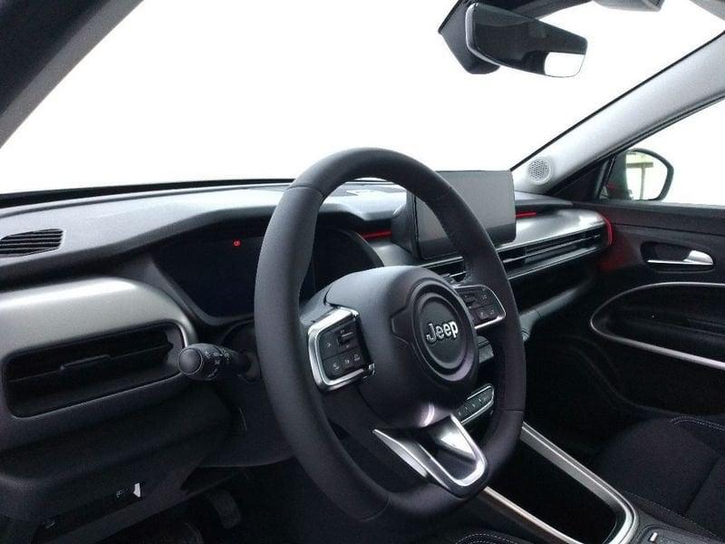 Jeep Avenger 1.2 turbo e-hybrid mhev Summit fwd 110cv edct6