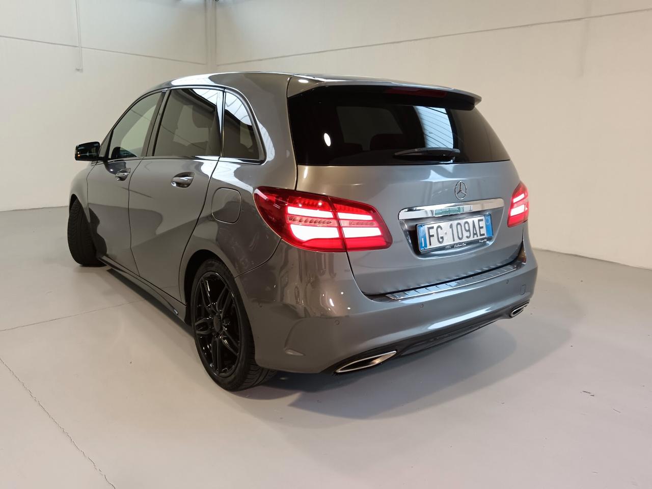 Mercedes-benz B 200 B 200 d Automatic Premium