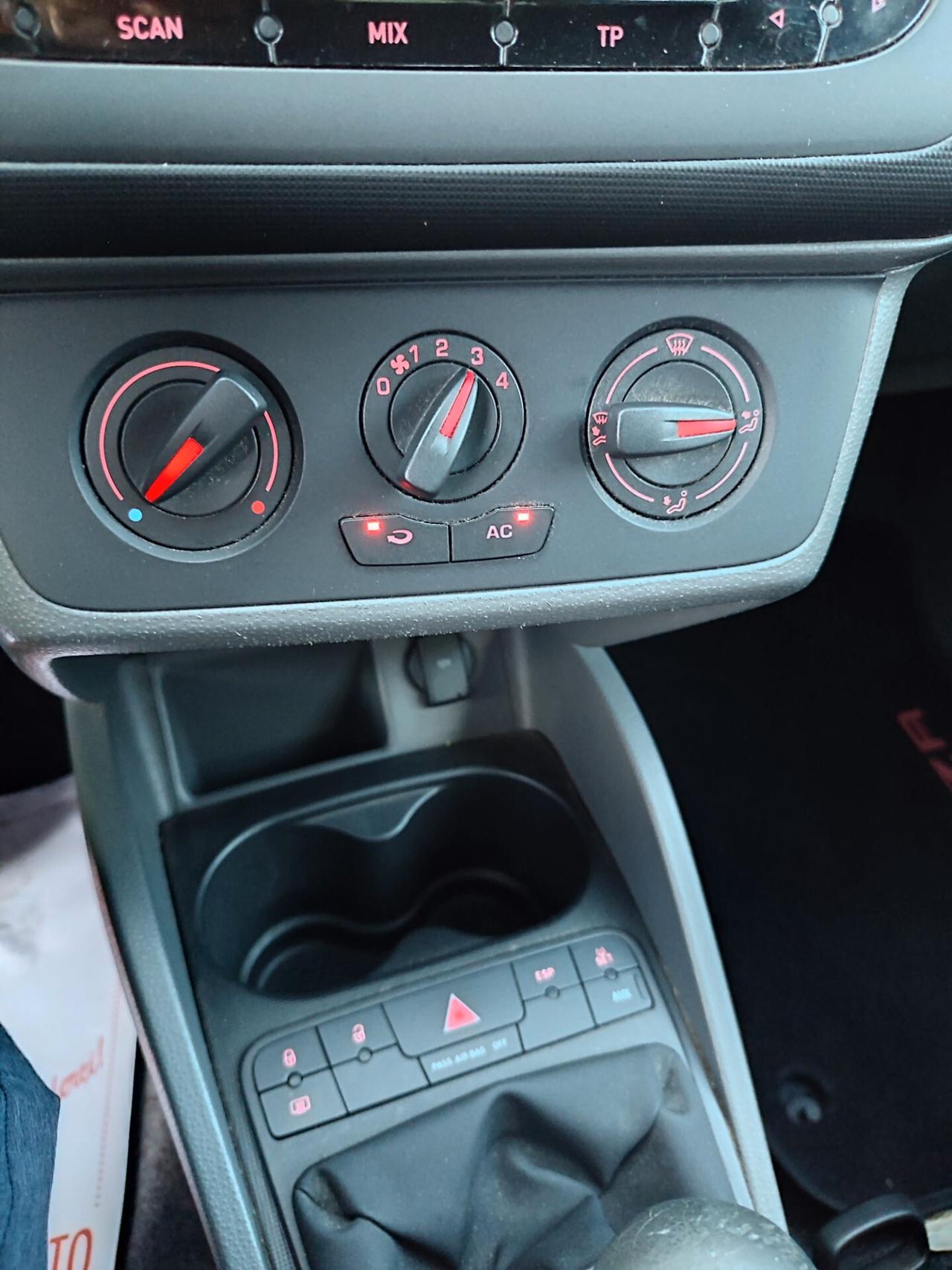 SEAT IBIZA 2010 1.2BENZINA POCHI KM PERFETTA
