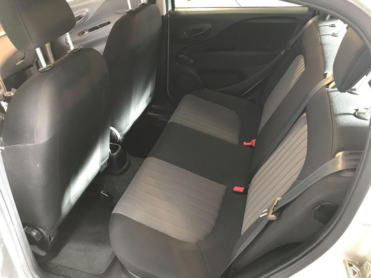 FIAT Punto 1.2 8V 5p. Street