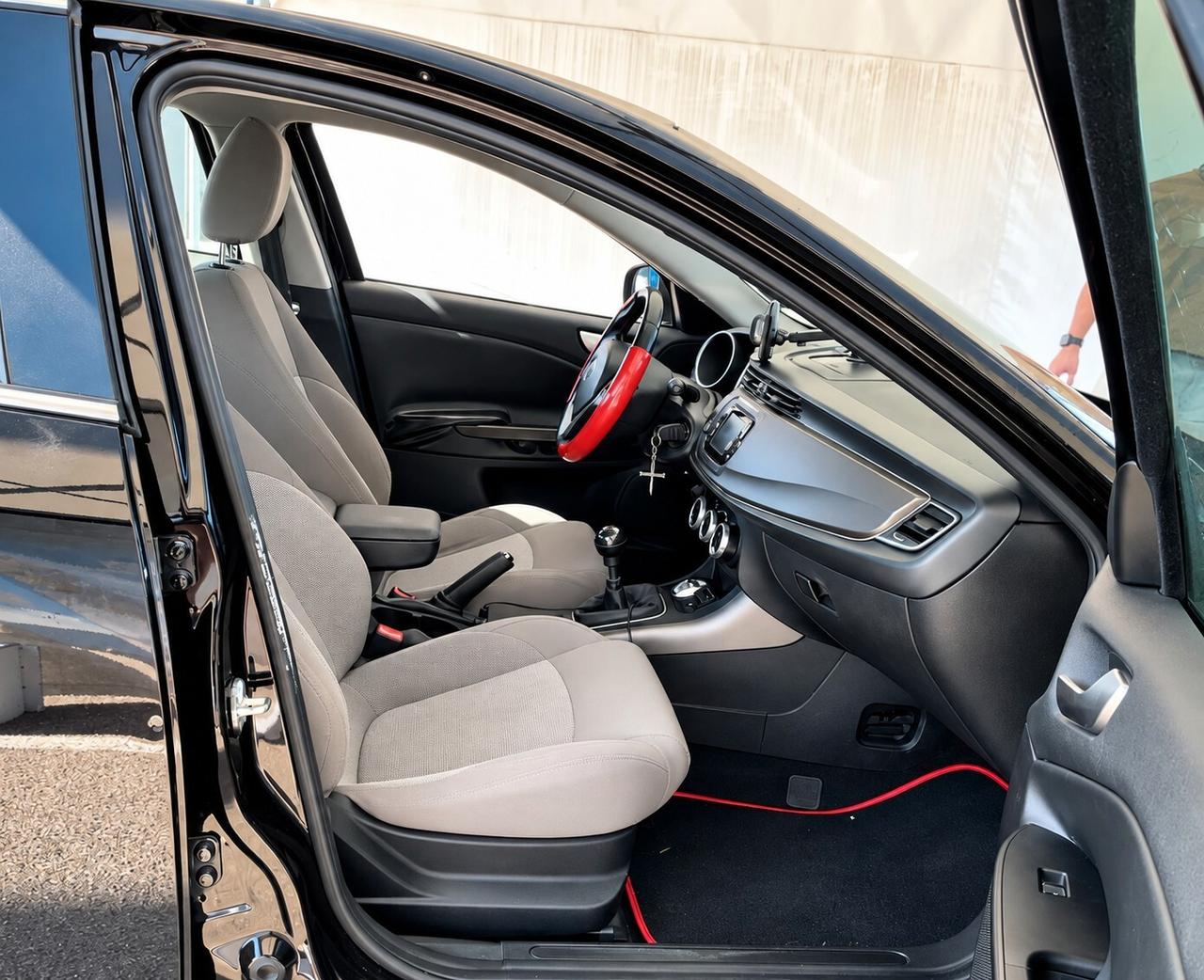 Alfa Romeo Giulietta 1.6 JTDm-2 105 CV Exclusive