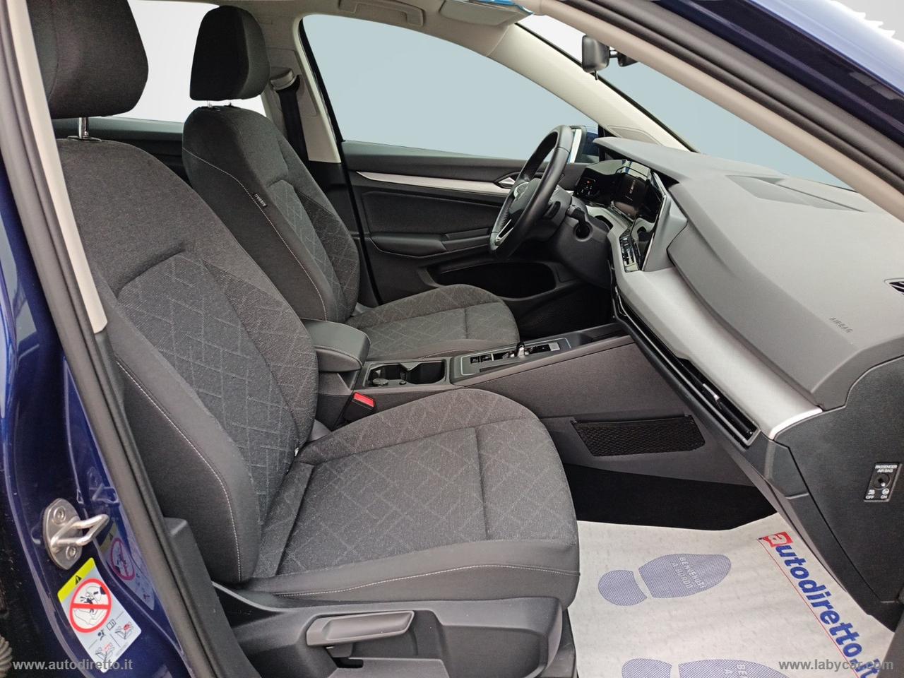 VOLKSWAGEN Golf 1.5 eTSI 130 CV EVO DSG Life