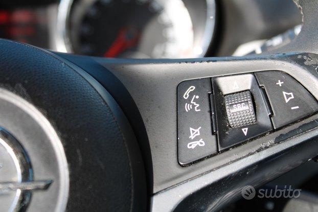 Opel Adam 1.4 87cv benz/g.p.l. Slam