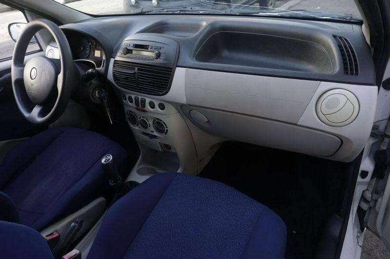 FIAT Punto FIAT Punto 1.9 JTD 5 porte Active 63KW ANNO 2004