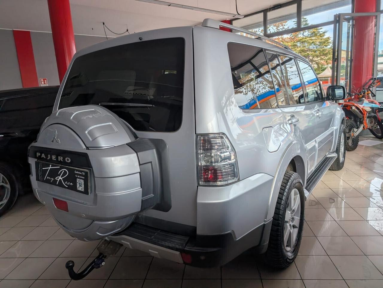 Mitsubishi Pajero 3.2 7 POSTI VERRICELLO