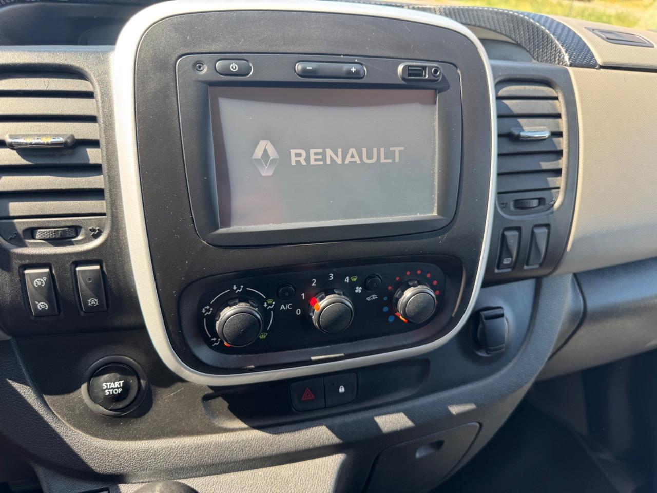Renault Trafic T27 1.6 dCi 125CV S&S PC-TN Zen