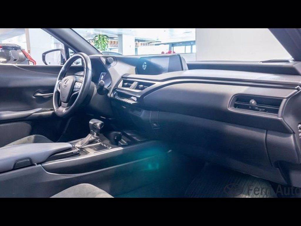 LEXUS Ux 250h 2.0 executive 2wd cvt del 2019